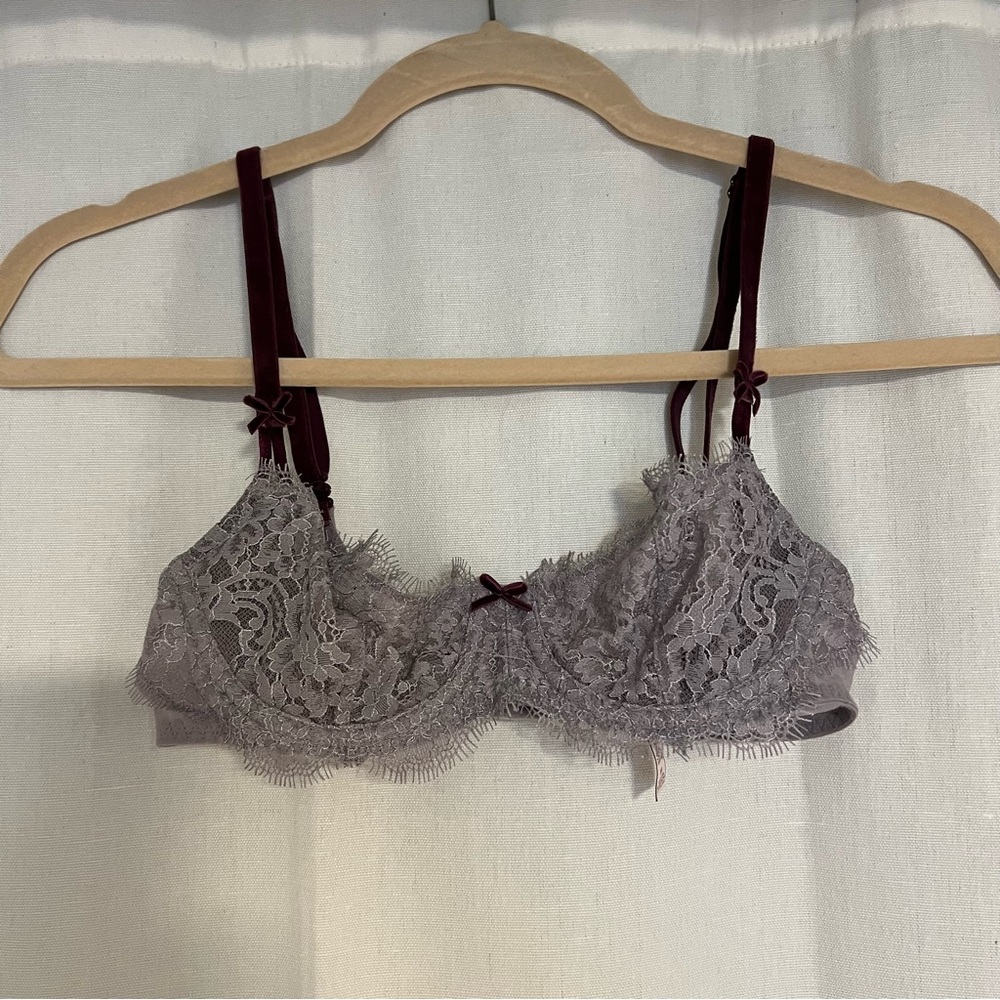✖️SOLD✖️ Victoria’s Secret Bra